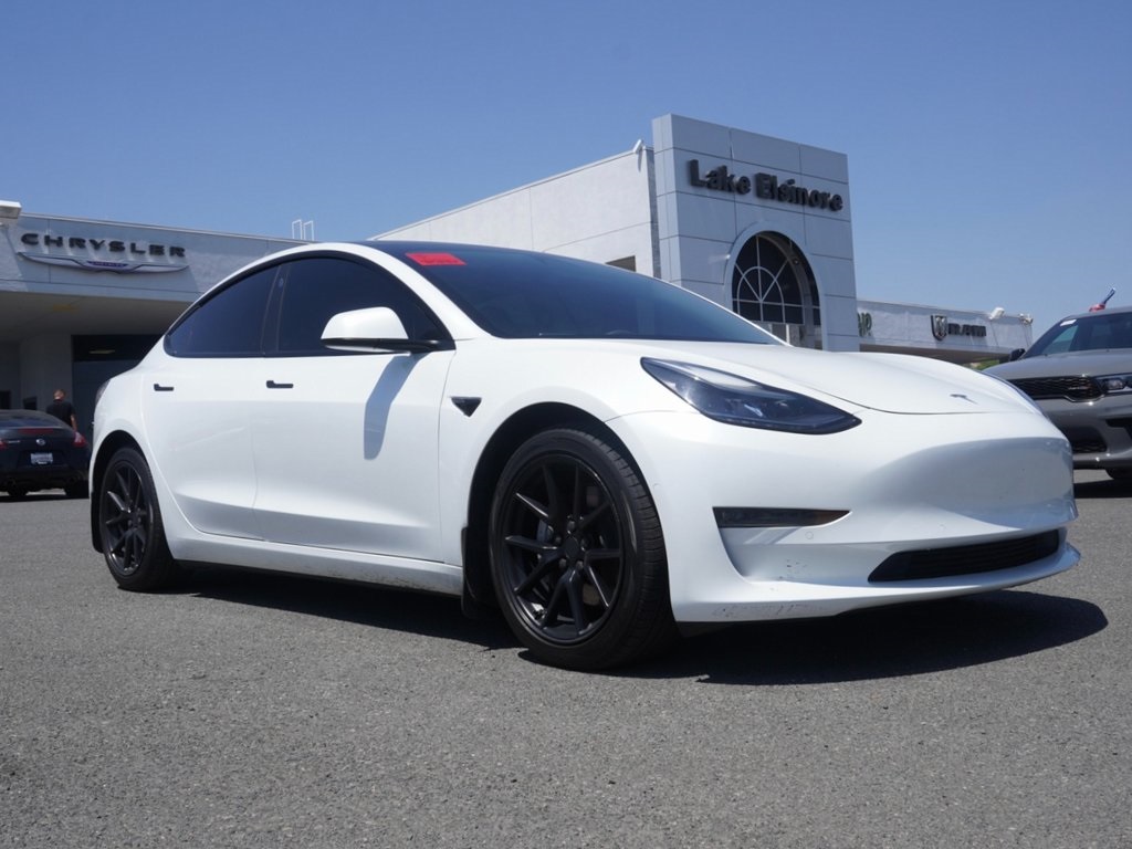 2022 Tesla Model 3 Long Range