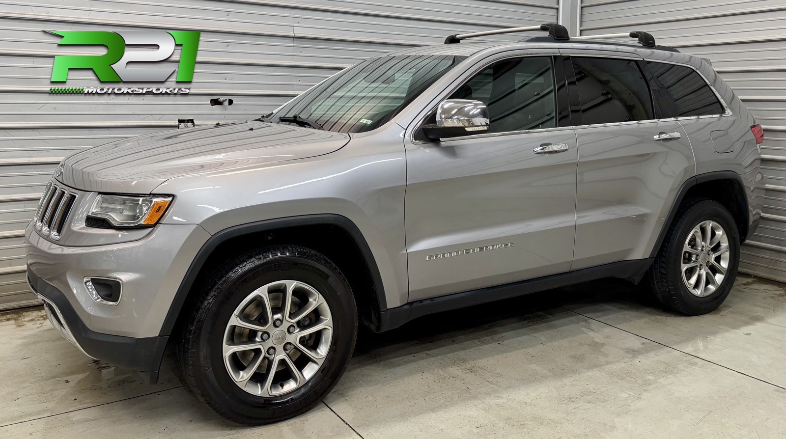 2016 Jeep Grand Cherokee Limited's photo