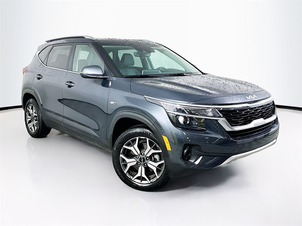 2023 Kia Seltos EX