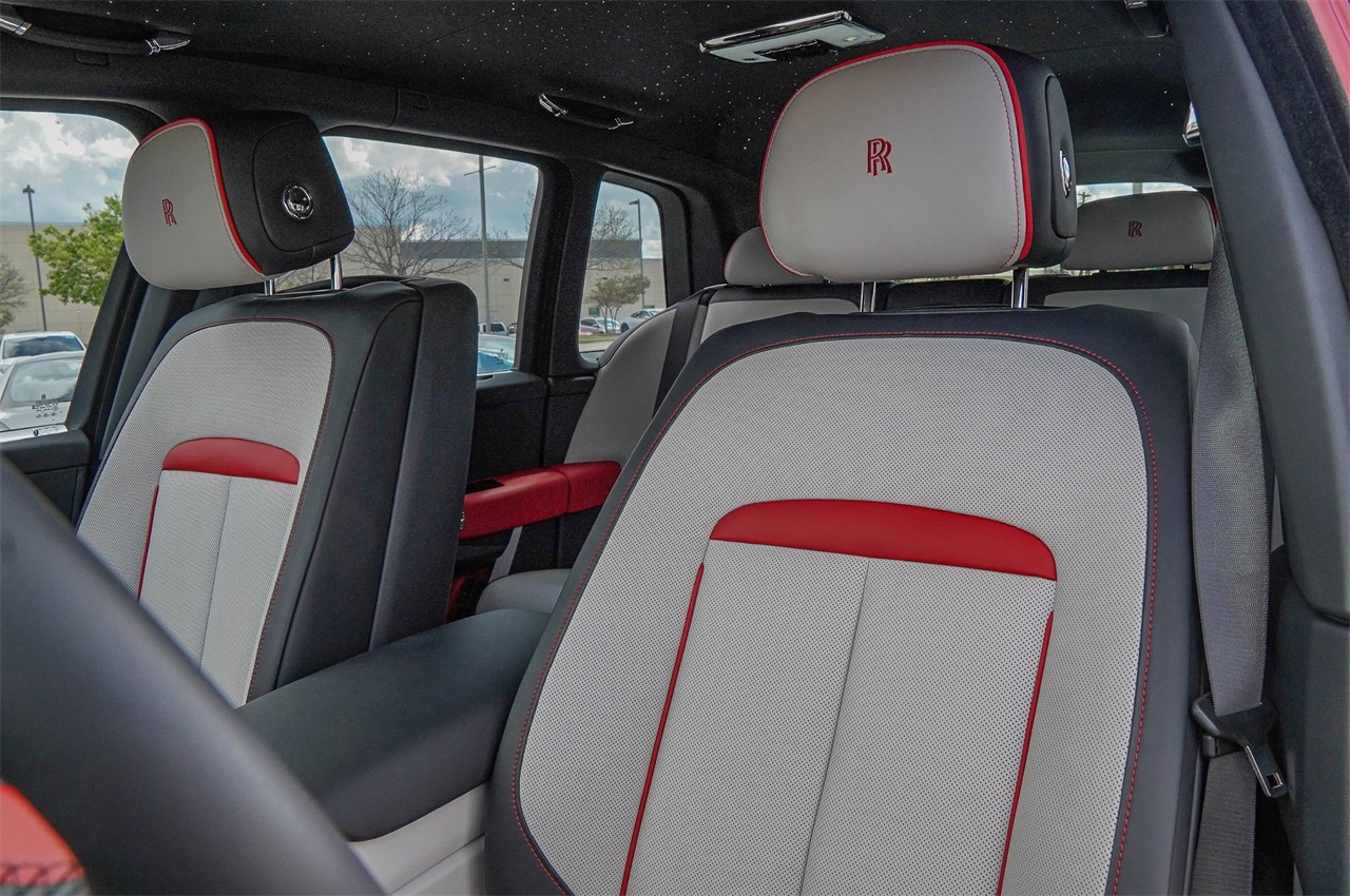 Used Car 2024 Rolls-royce Cullinan  Black Badge For Sale Under $430,000 In Austin, Texas