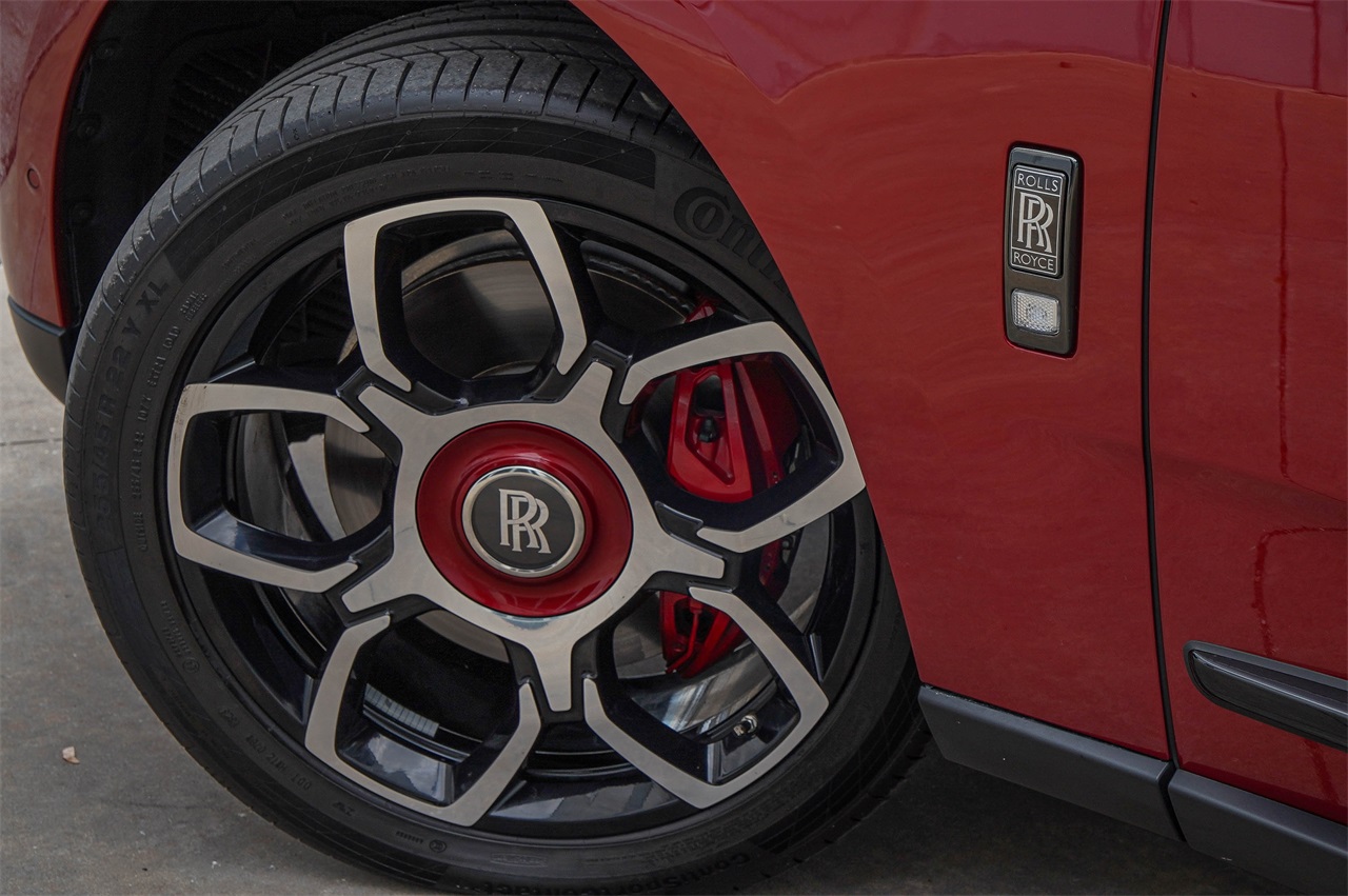 Used Car 2024 Rolls-royce Cullinan  Black Badge For Sale Under $430,000 In Austin, Texas