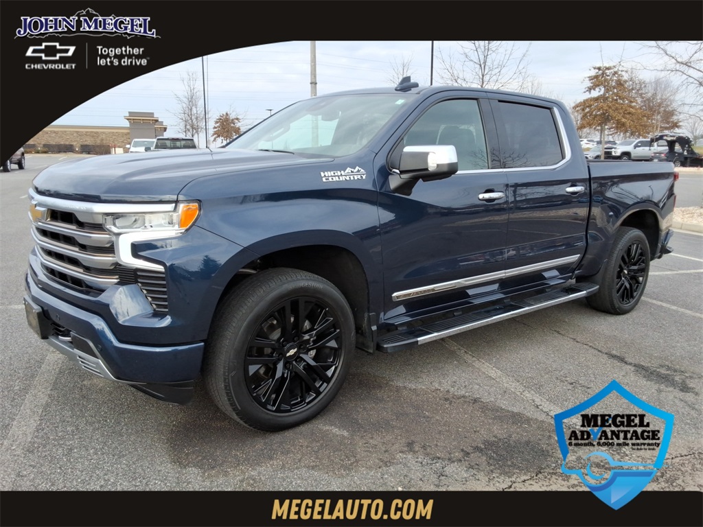 2022 Chevrolet Silverado 1500 High Country Crew Cab 4WD