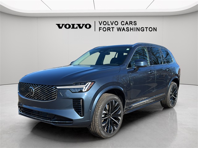 2026 Volvo XC90 Plus's photo