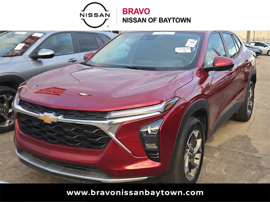 2025 Chevrolet Trax LT's photo