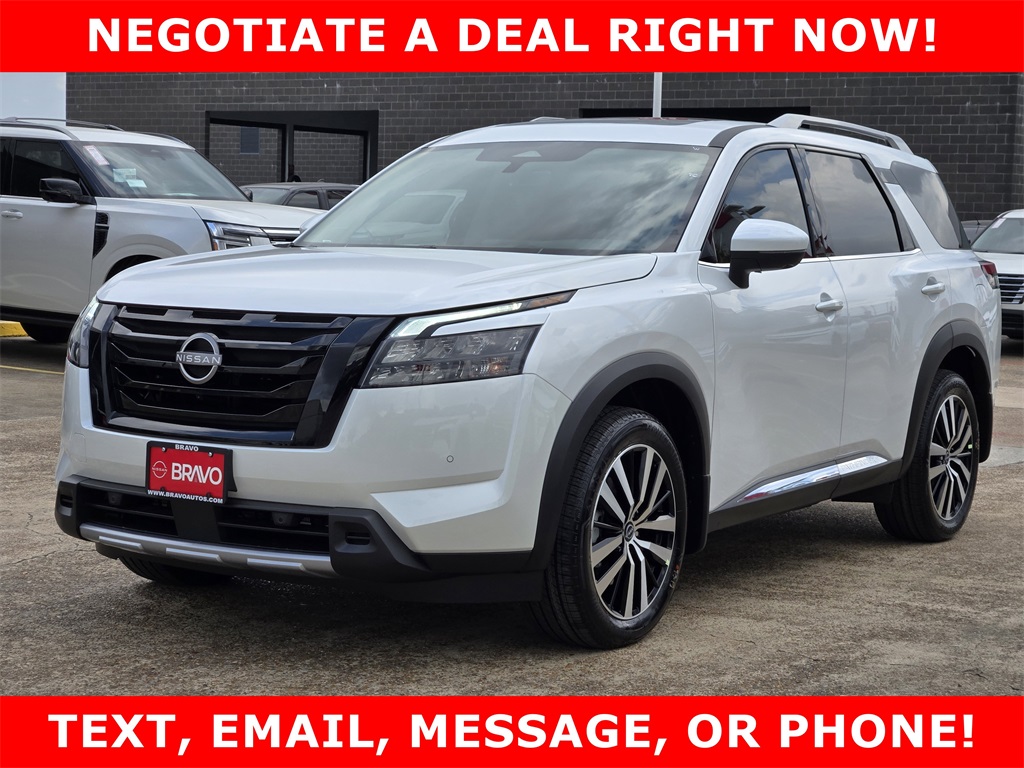 2025 Nissan Pathfinder Platinum