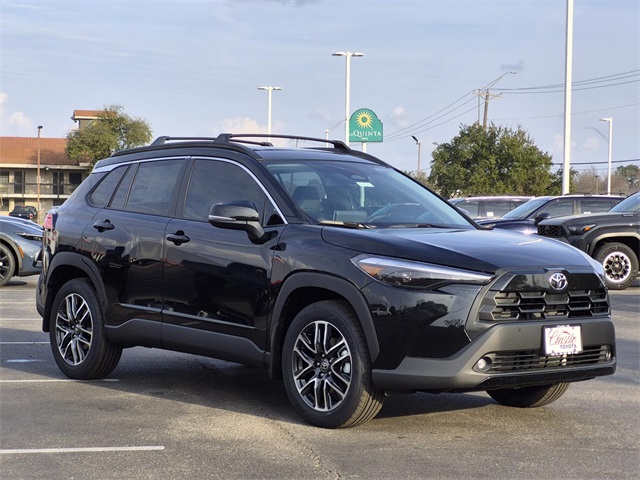 2026 Toyota Corolla Cross XLE FWD