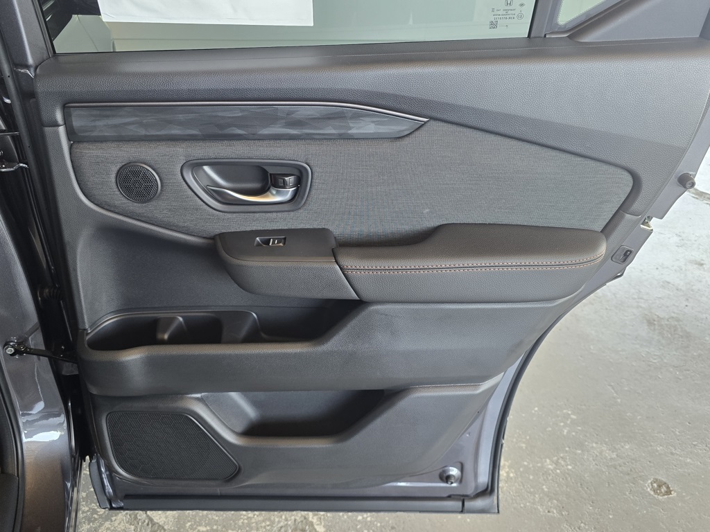 Thumbnail: 2026 Honda Passport - 28