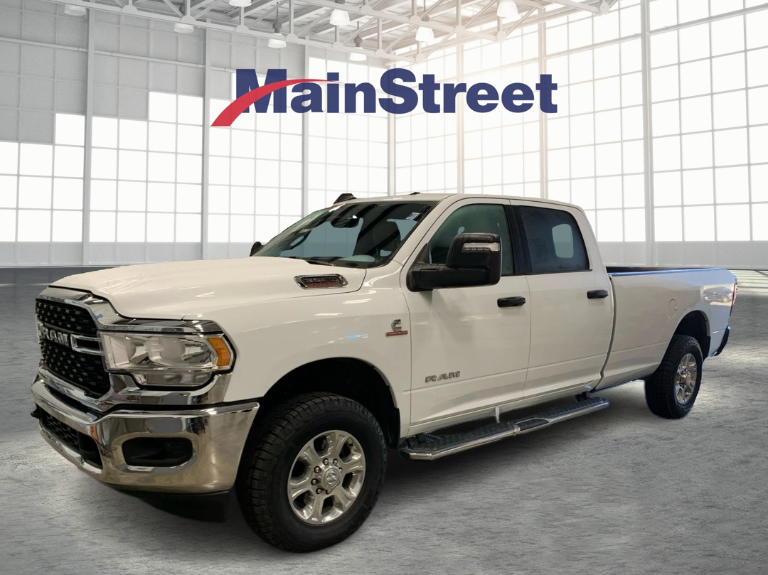 2024 RAM 3500 Big Horn Crew Cab LB 4WD
