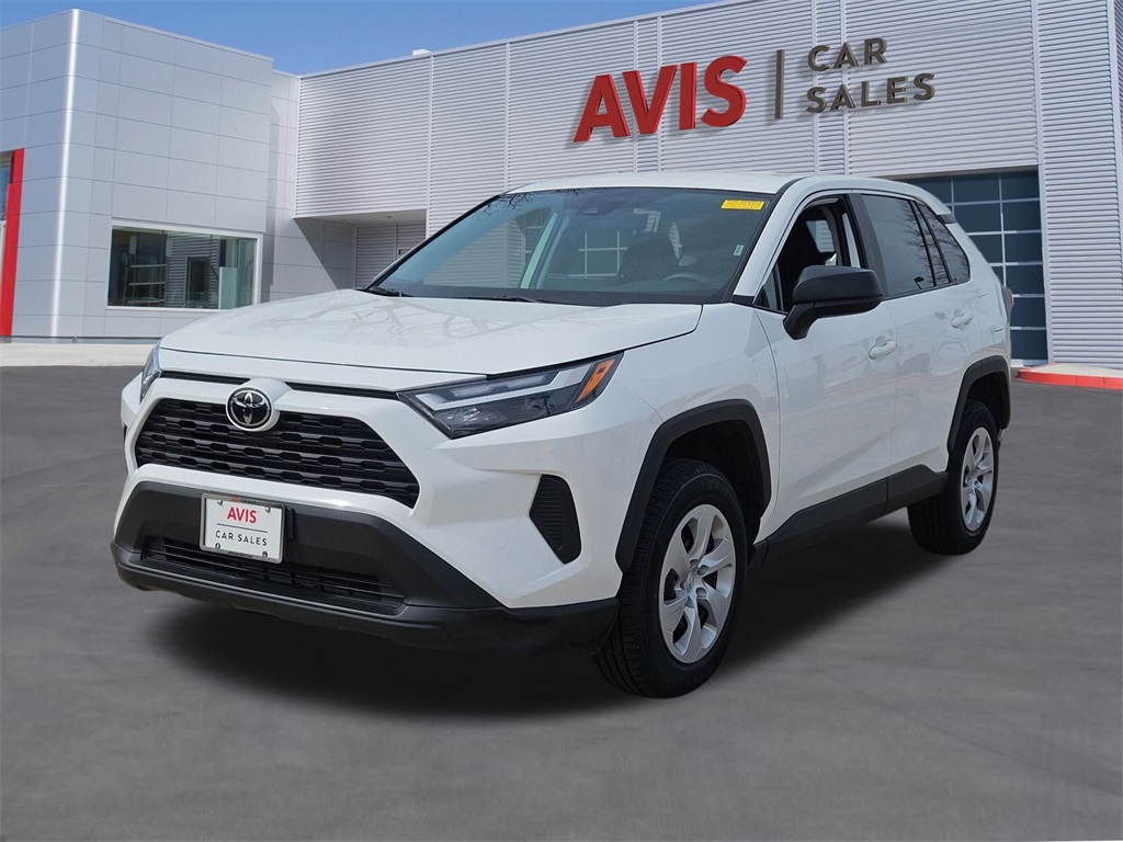 2025 Toyota RAV4 LE AWD