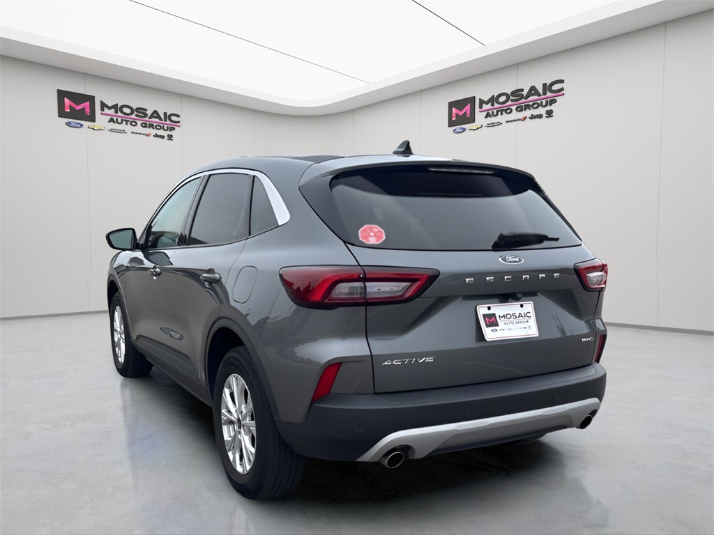 2024 Ford Escape