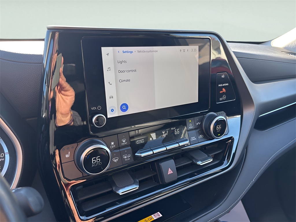 2023 Toyota Highlander