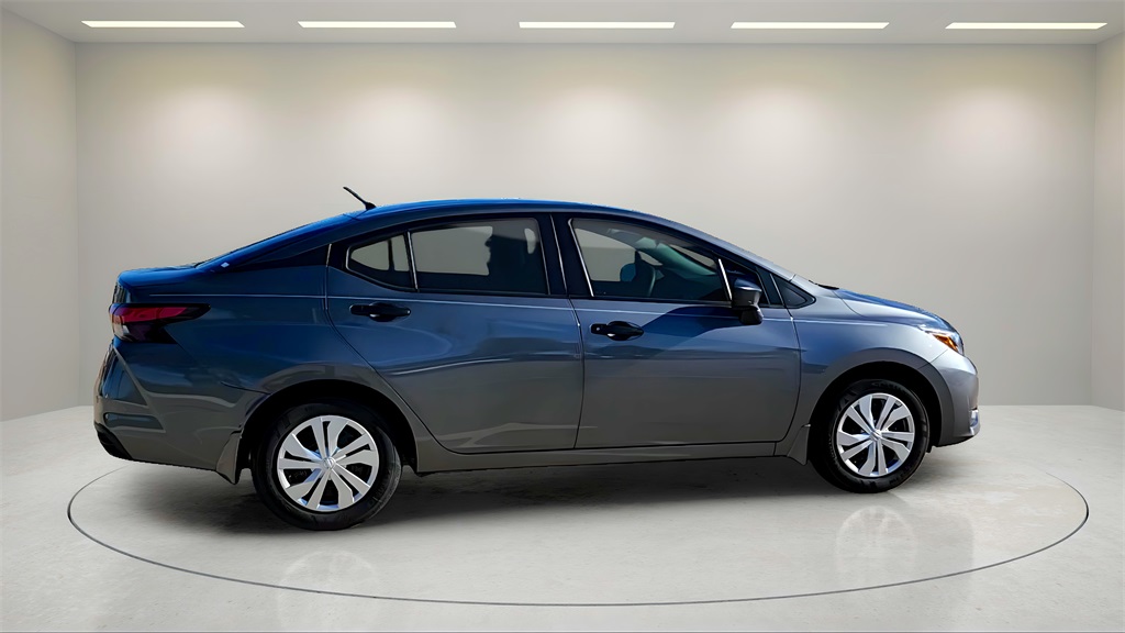 2025 Nissan Versa