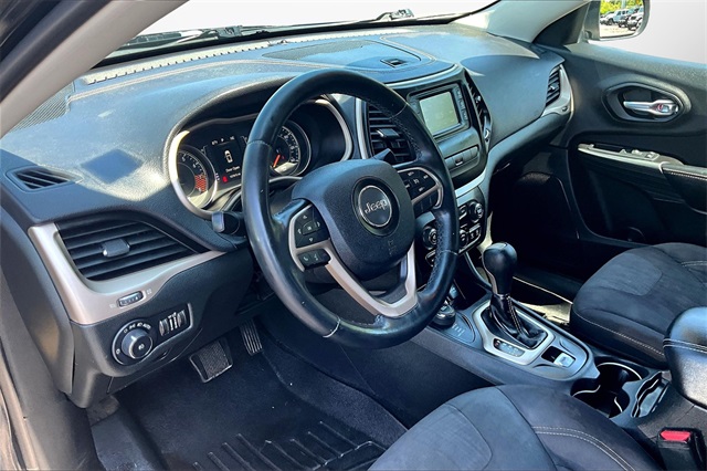 Used 2015 Jeep Cherokee For Sale in Gloucester, MA
