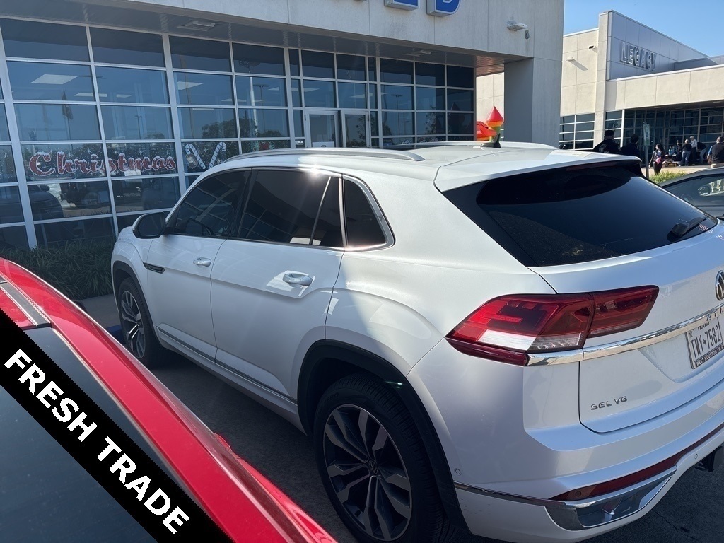 2022 Volkswagen Atlas Cross Sport 3.6L V6 SEL Premium R-Line White at DeMontrond Auto Country