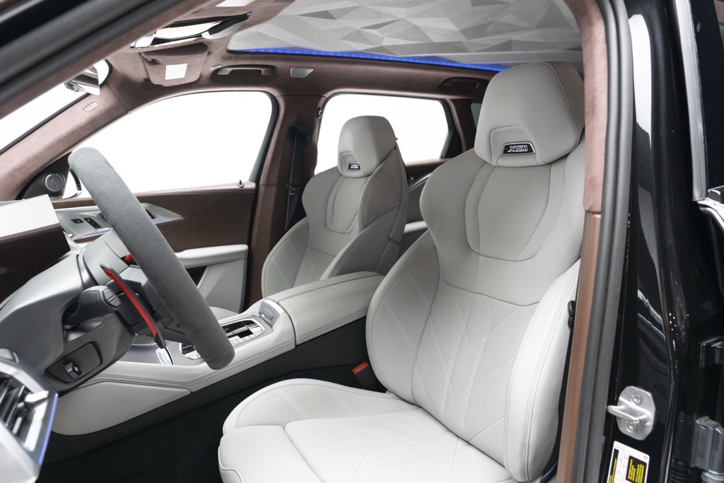 2023 BMW XM Base - Photo 4