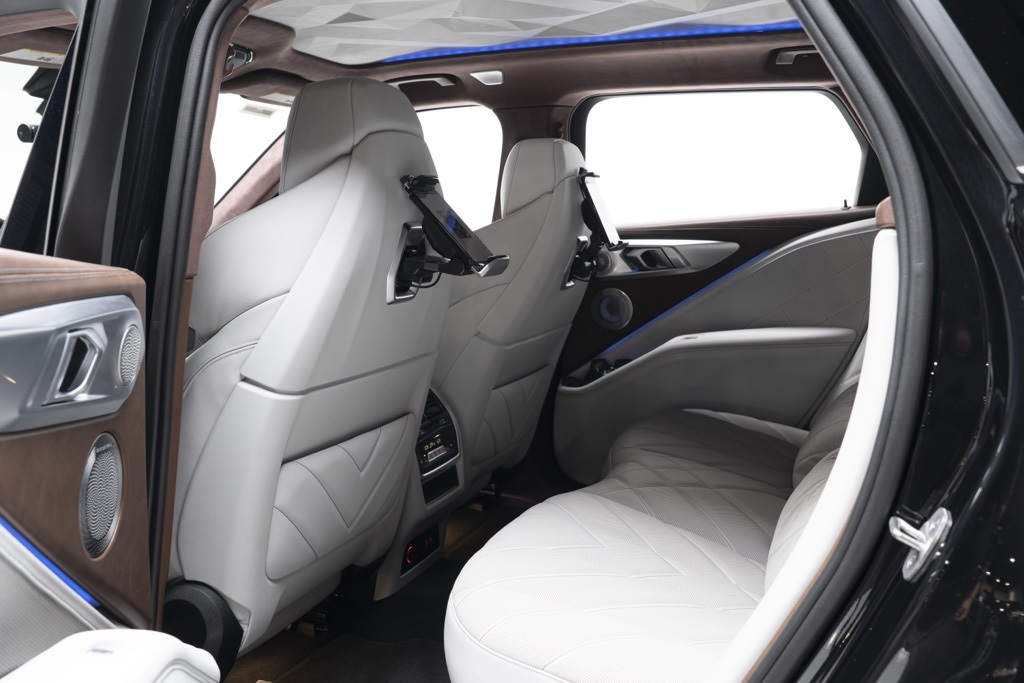 2023 BMW XM Base - Photo 47