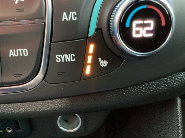 Used Car 2023 Chevrolet Traverse  Lt For Sale Under $30,000 In San Antonio, Texas