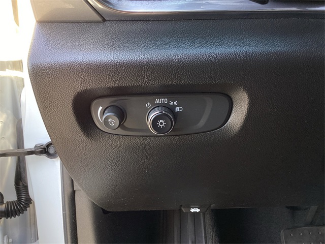 Used Car 2023 Chevrolet Traverse  Lt For Sale Under $30,000 In San Antonio, Texas