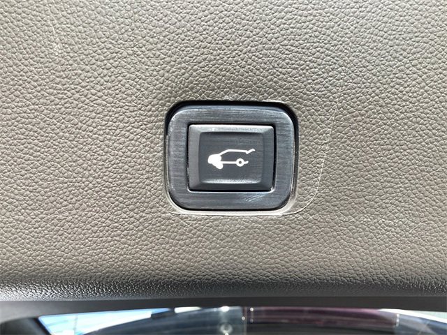 Used Car 2023 Chevrolet Traverse  Lt For Sale Under $30,000 In San Antonio, Texas