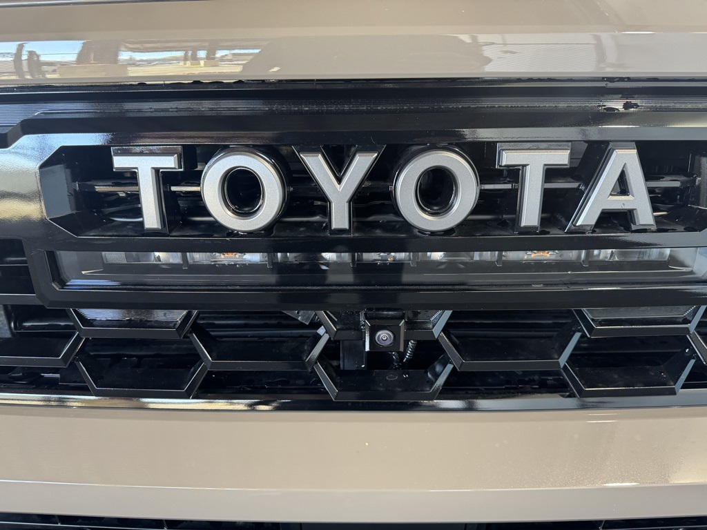 Thumbnail: 2025 Toyota Tacoma - 15