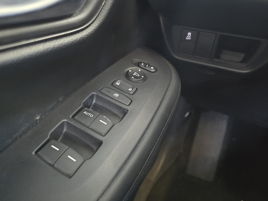 Thumbnail: 2024 Honda HR-V - 16