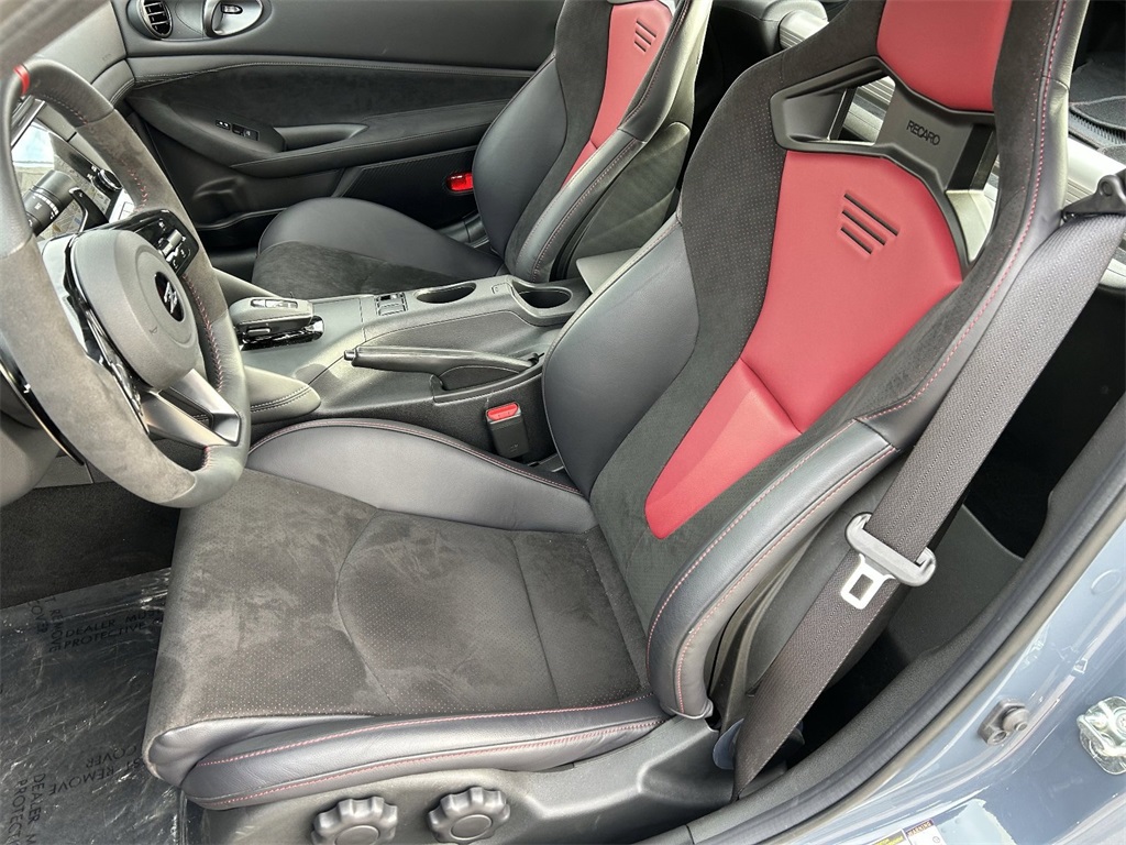 New Stealth Gray/Super Black 2024 Nissan Z NISMO for Sale in Costa