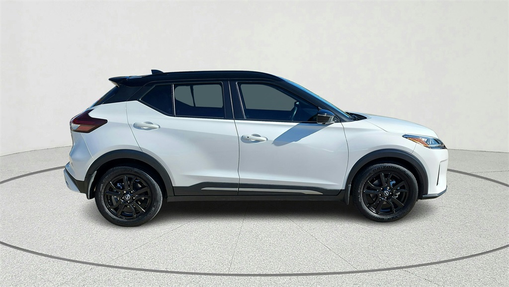 2023 Nissan Kicks