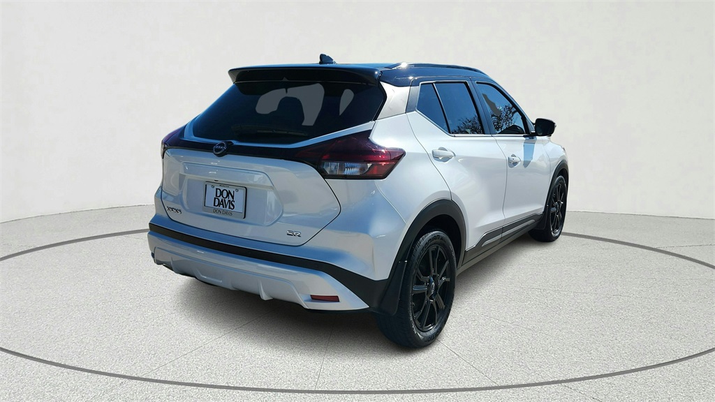 2023 Nissan Kicks