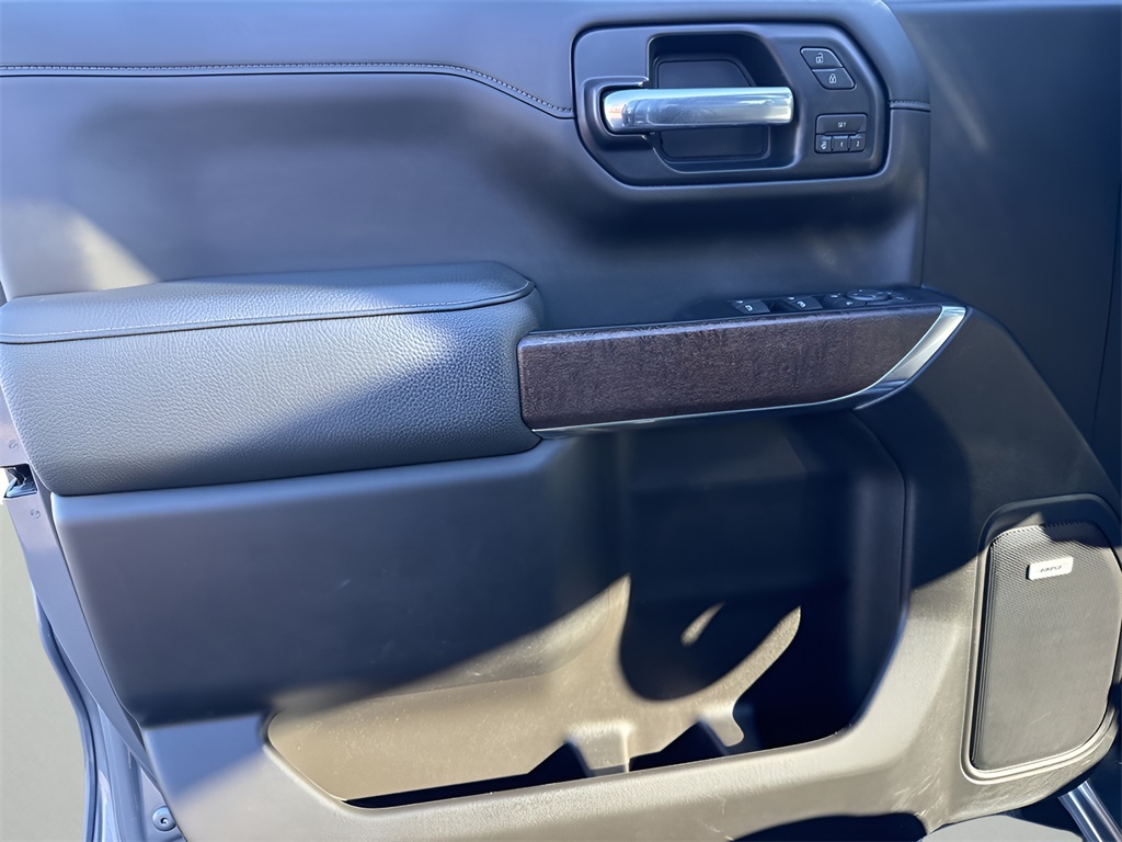 2022 GMC Sierra 1500 Limited