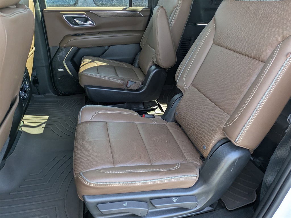 Used 2023 Chevrolet Suburban For Sale in Findlay, OH