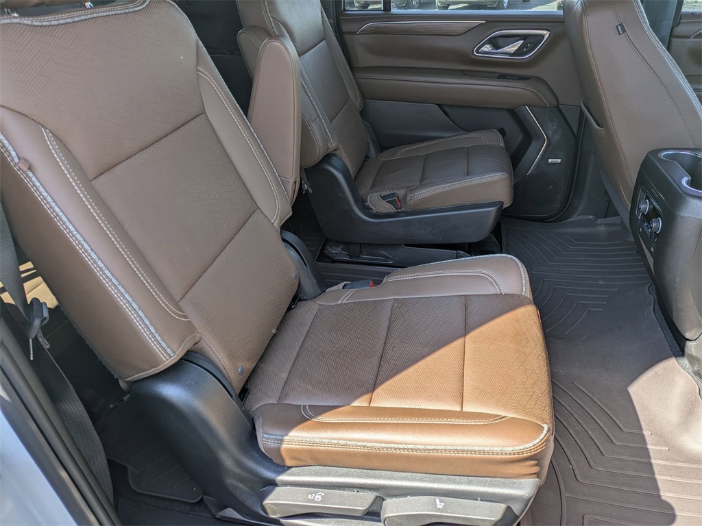 Used 2023 Chevrolet Suburban For Sale in Findlay, OH