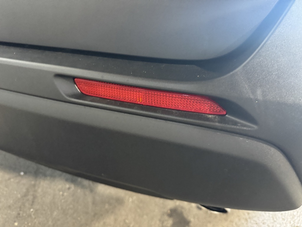 Thumbnail: 2025 Toyota RAV4 - 16