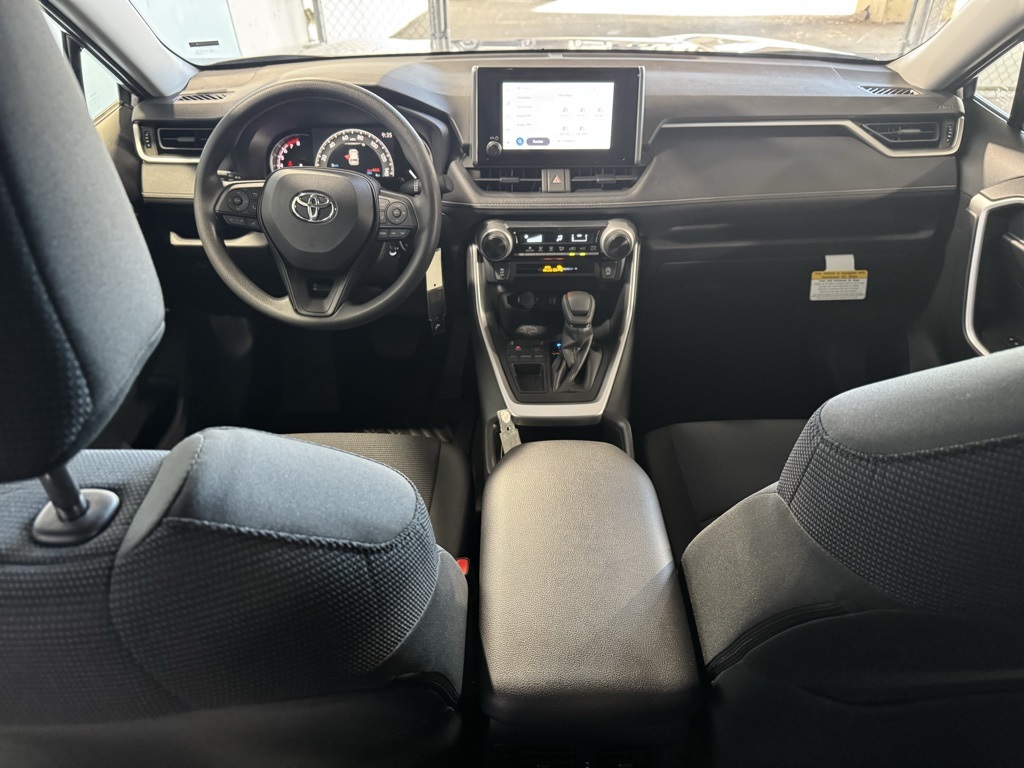 Thumbnail: 2025 Toyota RAV4 - 27