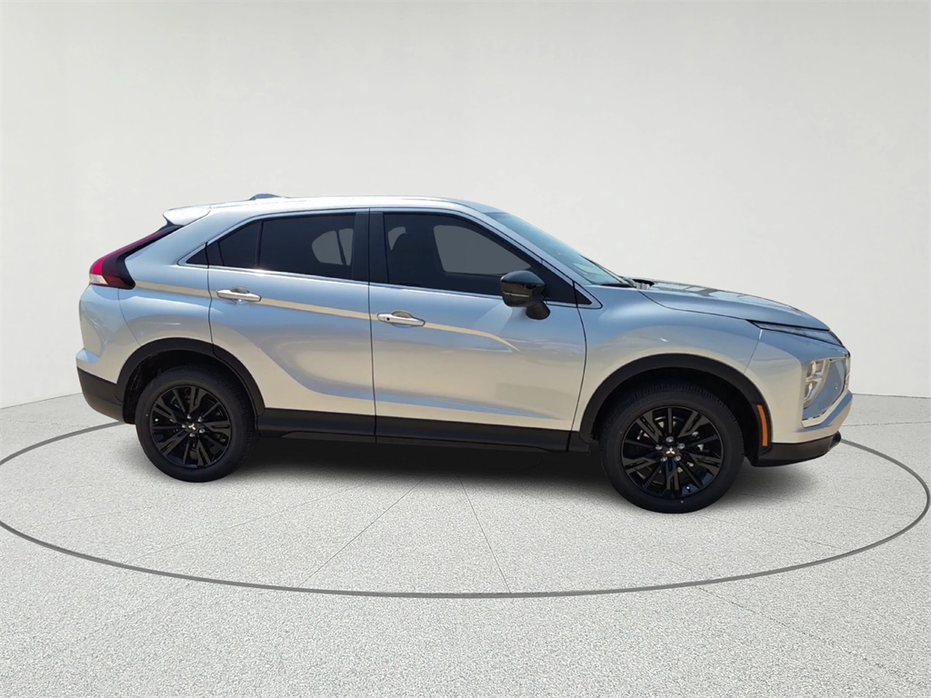 2025 Mitsubishi Eclipse Cross LE - 3