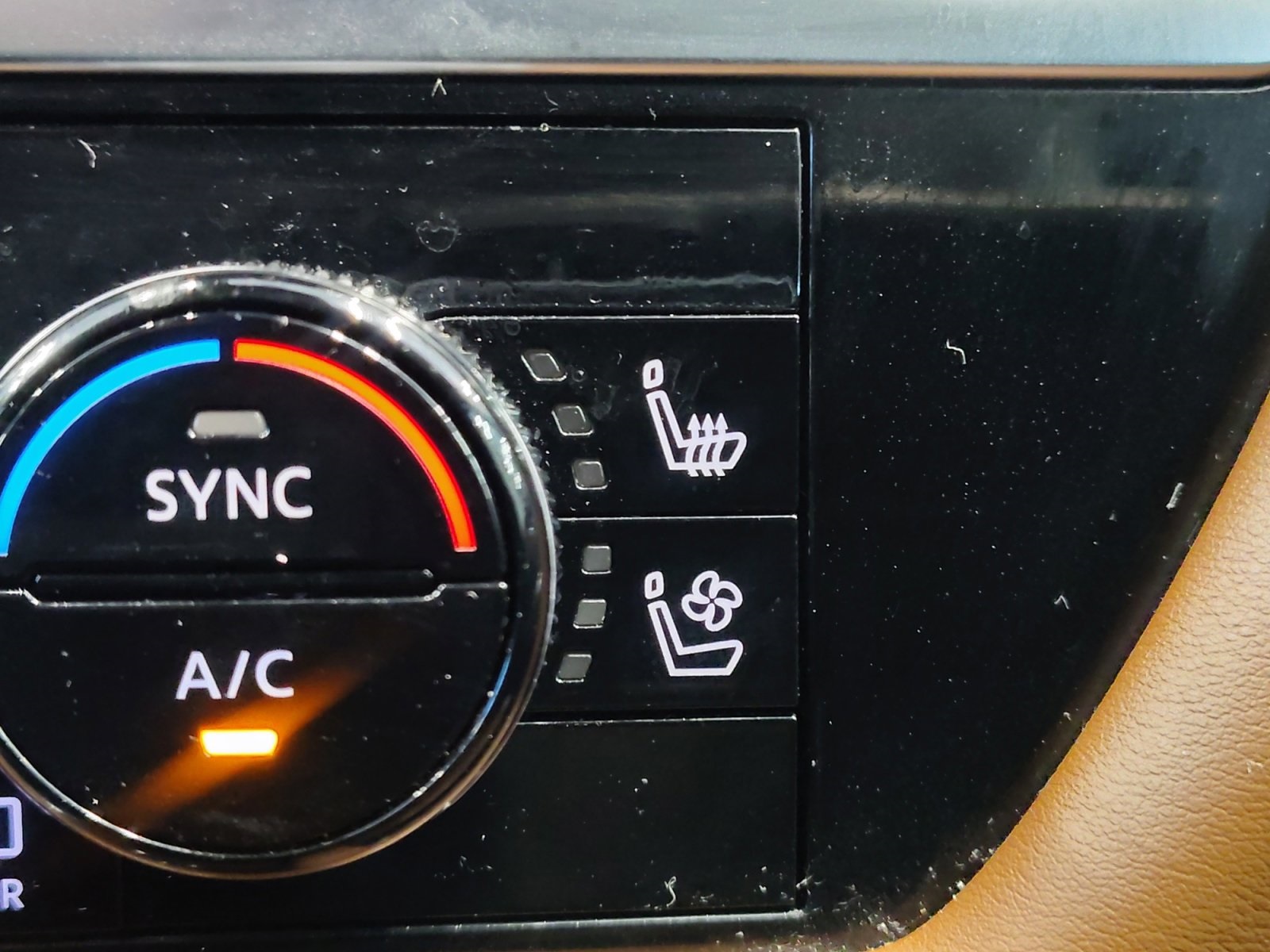 Used Car 2022 Nissan Pathfinder  Platinum For Sale Under $30,000 In San Antonio, Texas