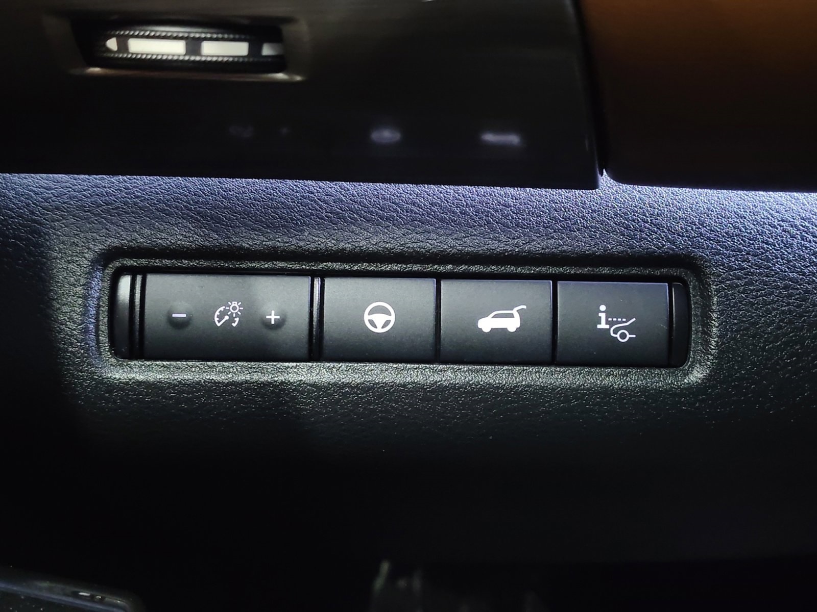 Used Car 2022 Nissan Pathfinder  Platinum For Sale Under $30,000 In San Antonio, Texas