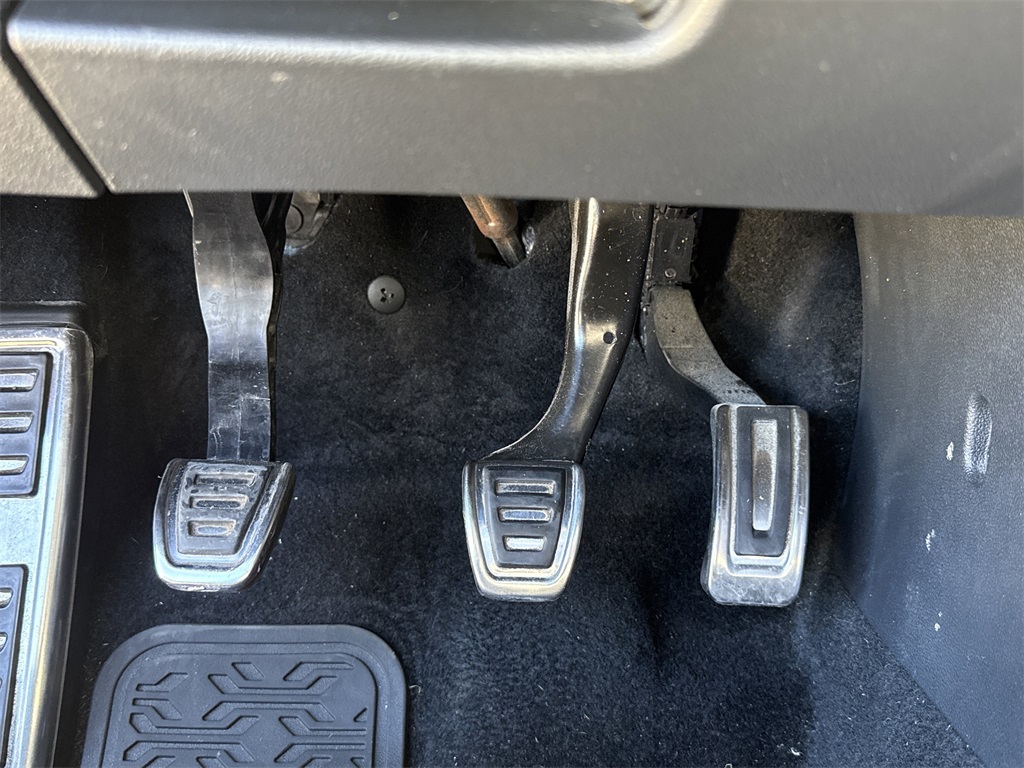 2021 Volkswagen Jetta R-Line White at Autostrade