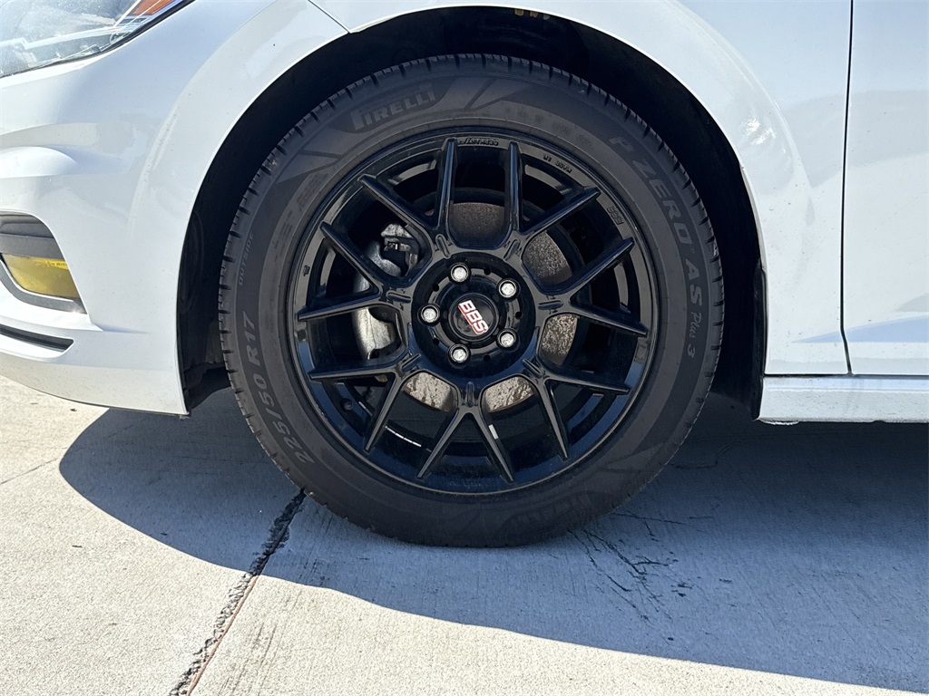 2021 Volkswagen Jetta R-Line White at Autostrade