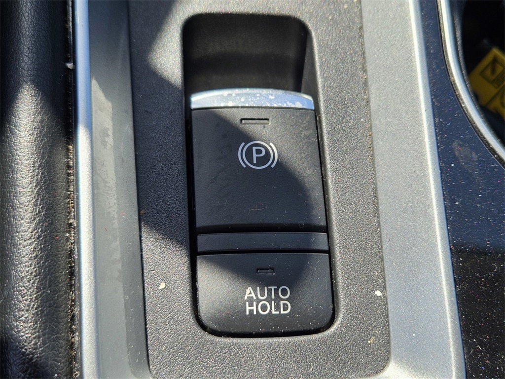 Used Car 2023 Nissan Altima  2.5 Sl For Sale Under $20,000 In San Marcos, Texas