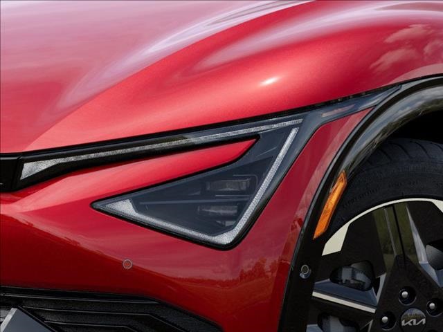 2025 Kia EV6 Wind - 9