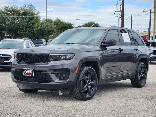 2024 Jeep Grand Cherokee Altitude X Gray at Mac Haik CDJR North Houston