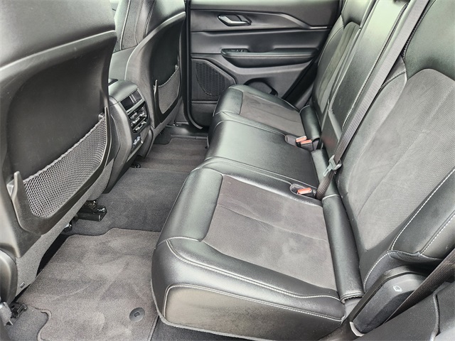 2024 Jeep Grand Cherokee Altitude X Gray at Mac Haik CDJR North Houston