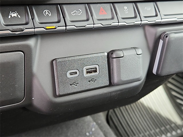 New Car 2025 Chevrolet Silverado 1500  Custom For Sale In Plainview, Texas