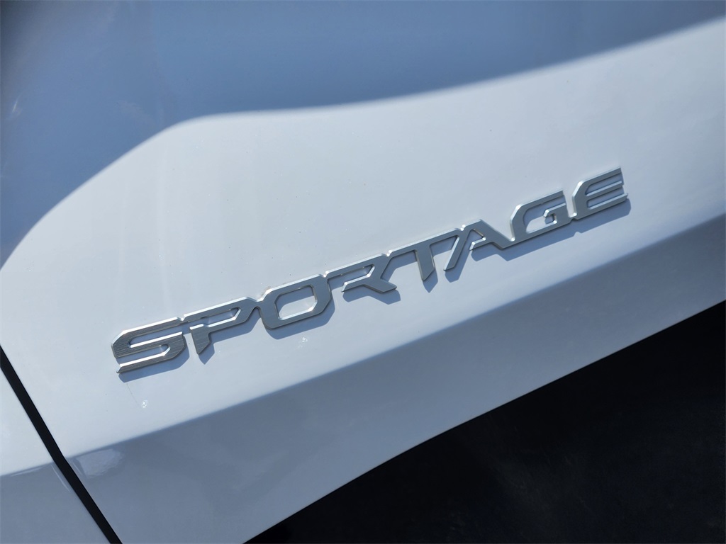 2026 Kia Sportage SX - 7