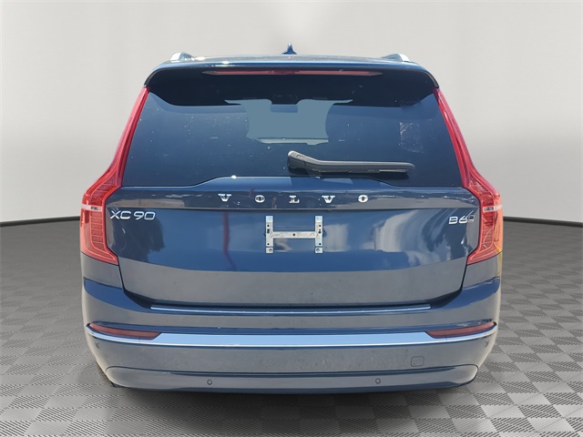 2023 Volvo XC90 Plus photo 3