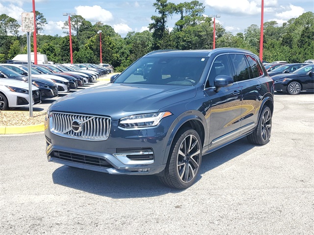 2023 Volvo XC90 Plus photo 5
