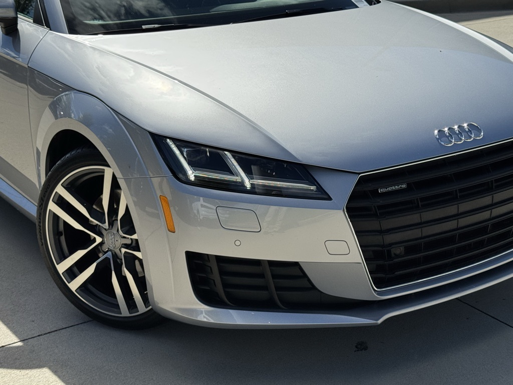 2016 Audi TT 2.0T Quattro photo 3