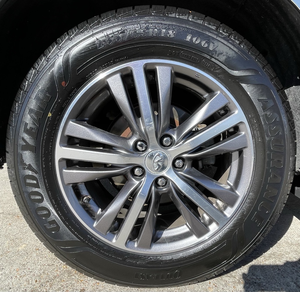 2018 INFINITI QX60 Base Gray at Autostrade