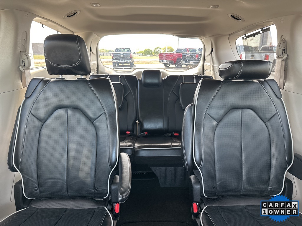 Used 2022 Chrysler Pacifica For Sale in Findlay, OH