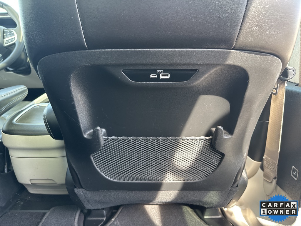 Used 2022 Chrysler Pacifica For Sale in Findlay, OH